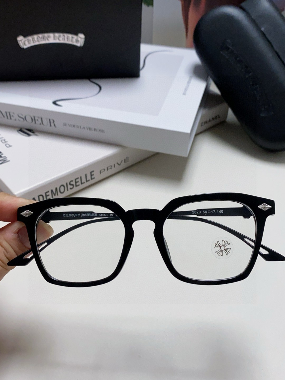 크롬하츠 선글라스