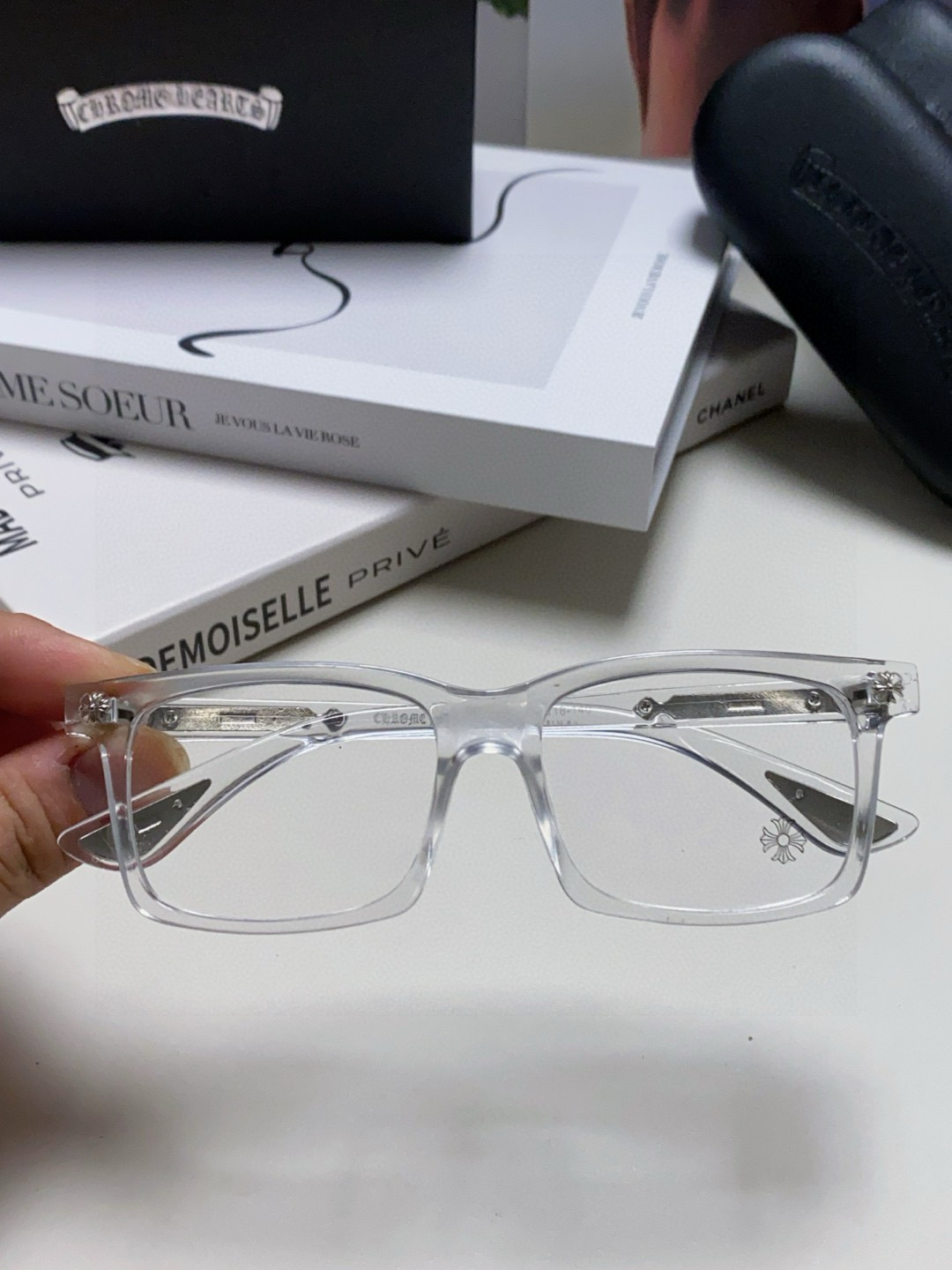 크롬하츠 선글라스