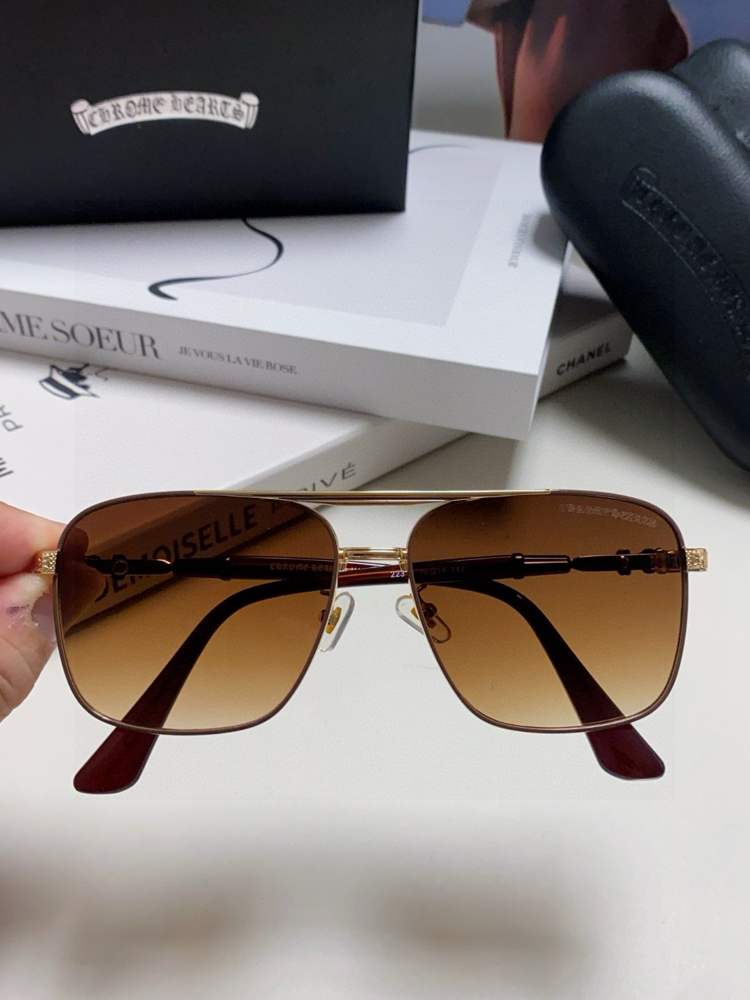 크롬하츠 선글라스