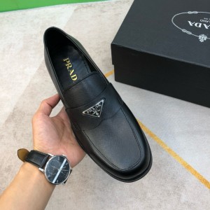 프라다 남자 구두