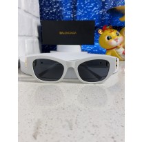발렌시아가 선글라스