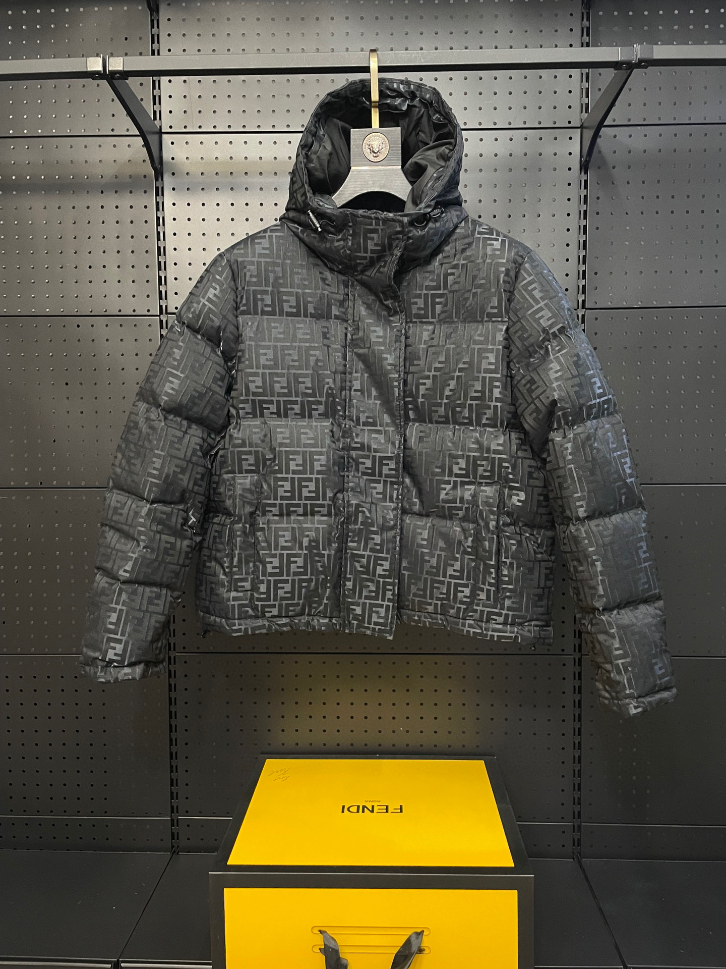 펜디 남자 패딩