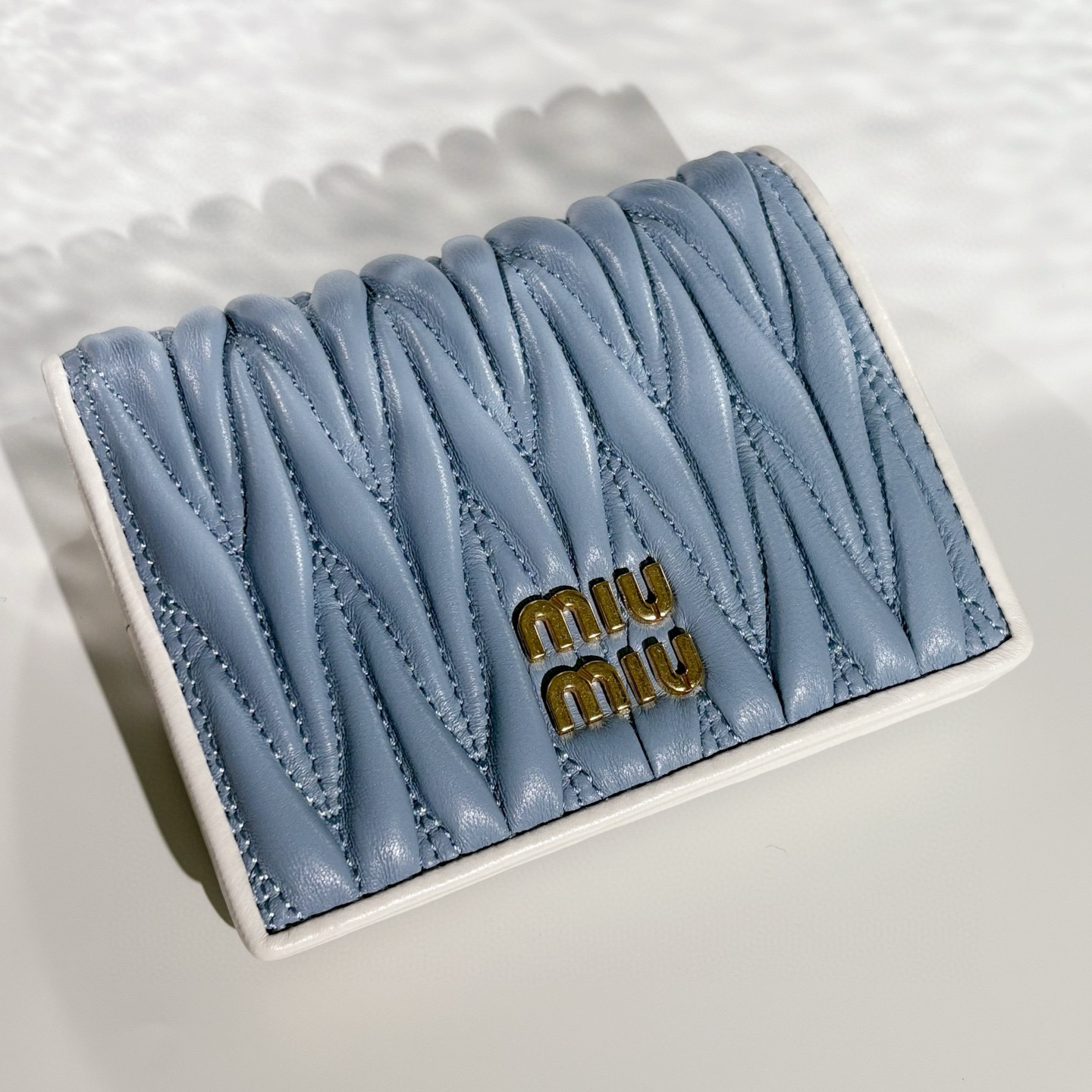 미우미우 5MV204 여자 반지갑