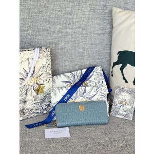 디올 S3604UBTK_M05N 여자 장지갑