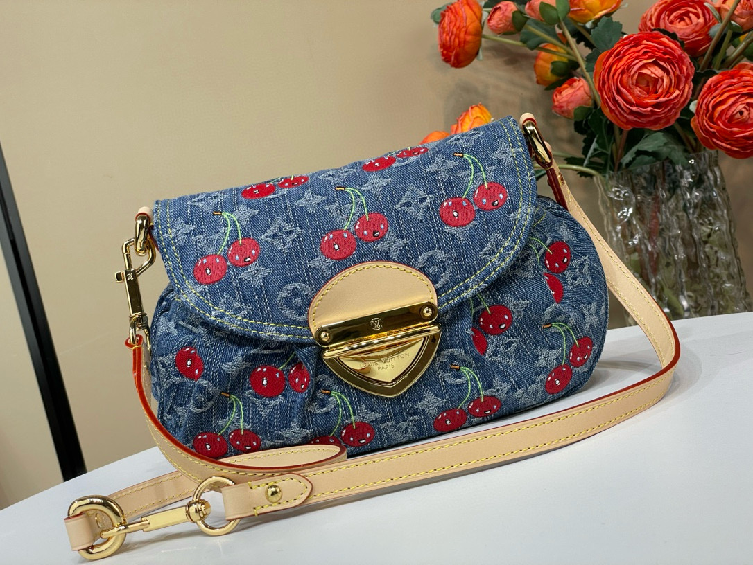 루이비통 M13680 여자가방