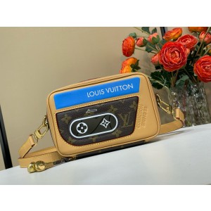 루이비통 M14062 남녀공용가방