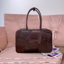 미우미우 5BB117 서류가방