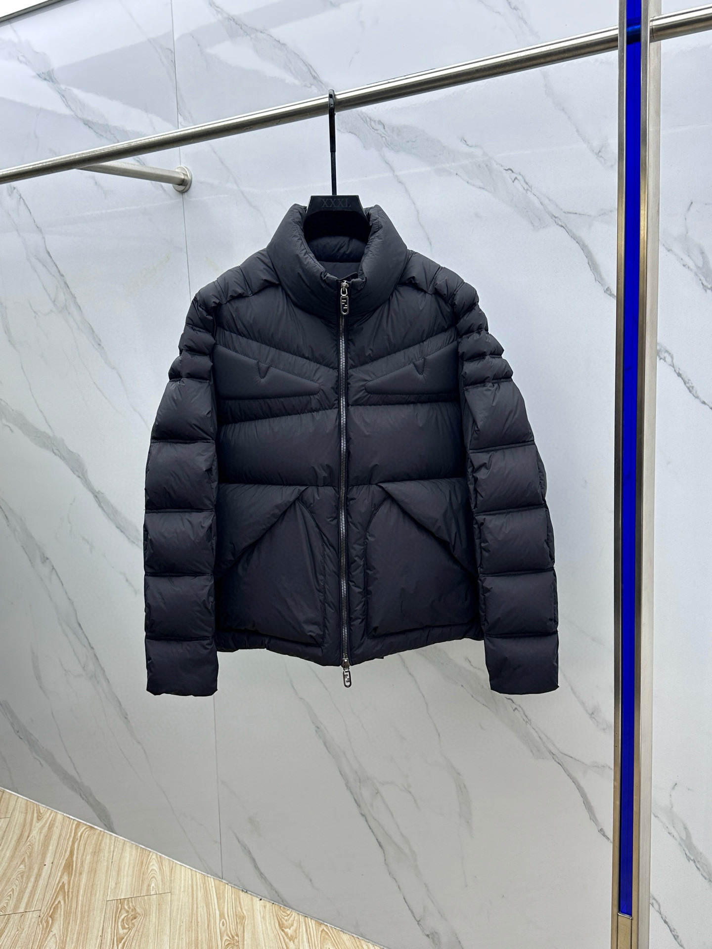 펜디 남자 패딩