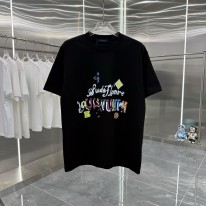 루이비통  남자 반팔티