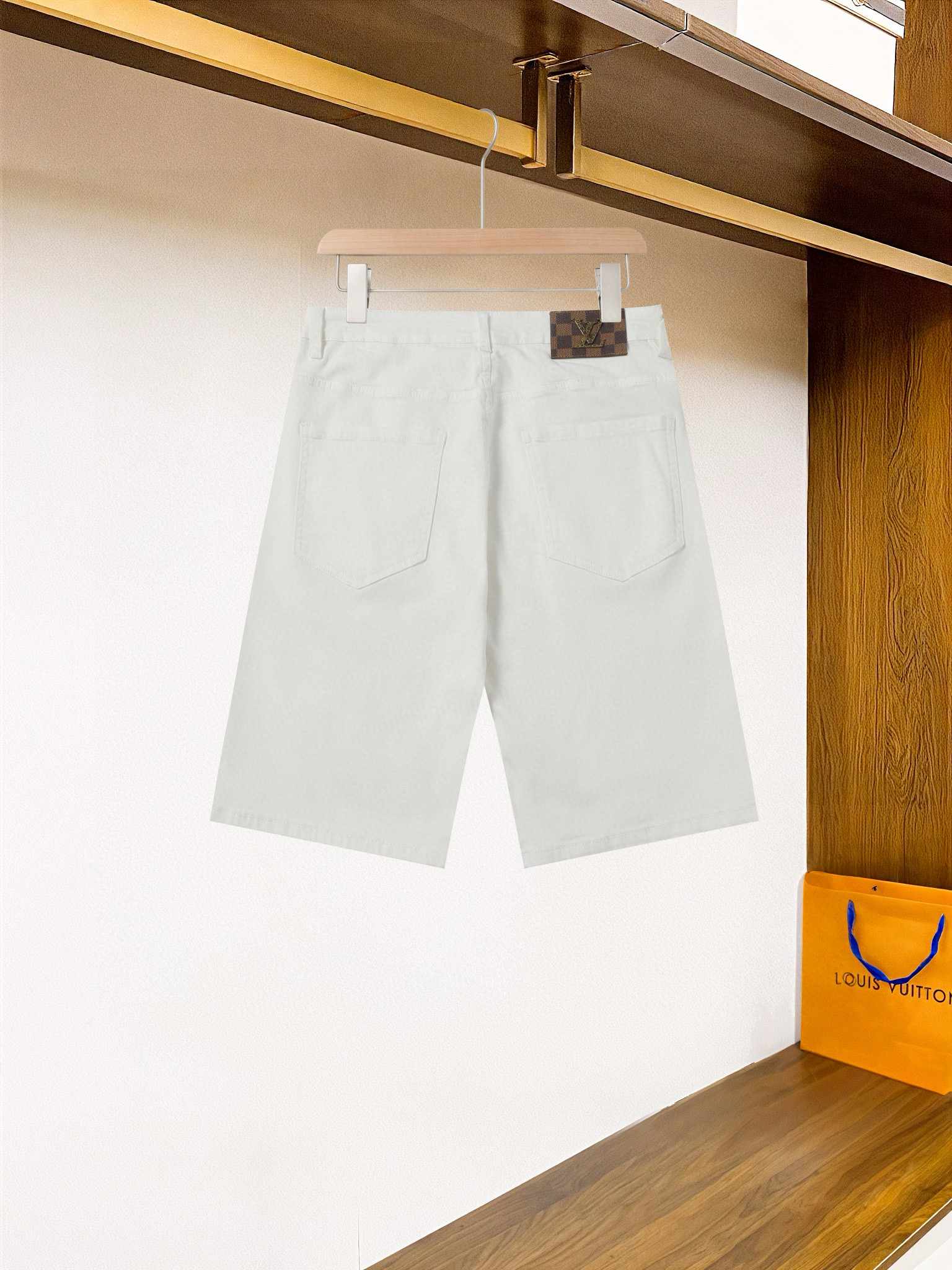 루이비통 남자 반바지