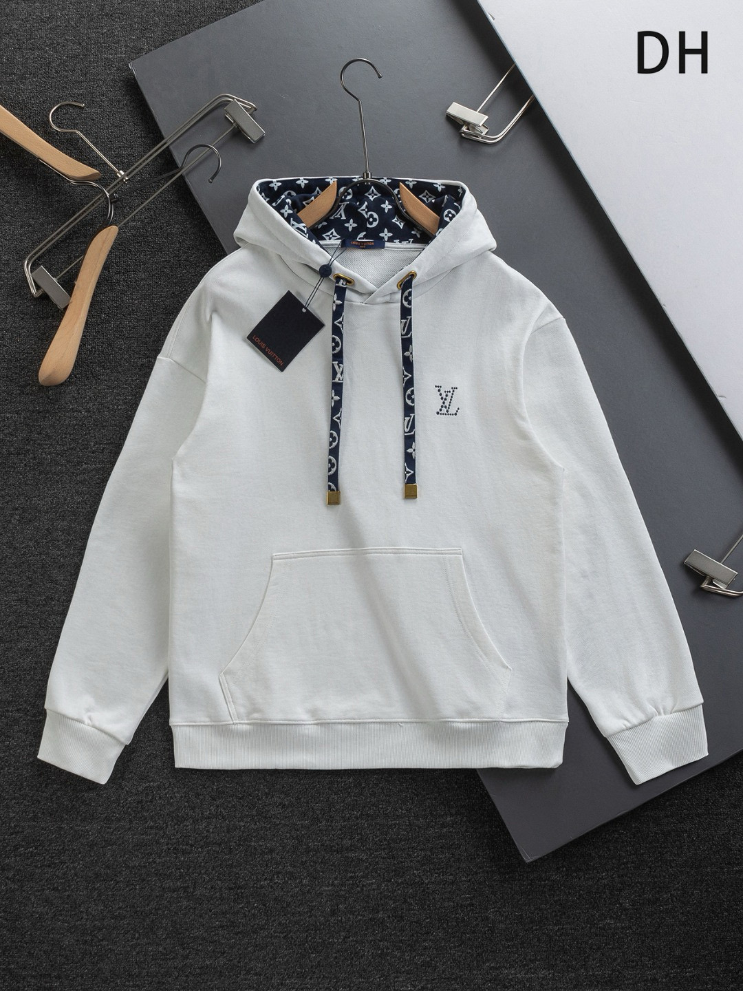 루이비통  남자 맨투맨 후드티