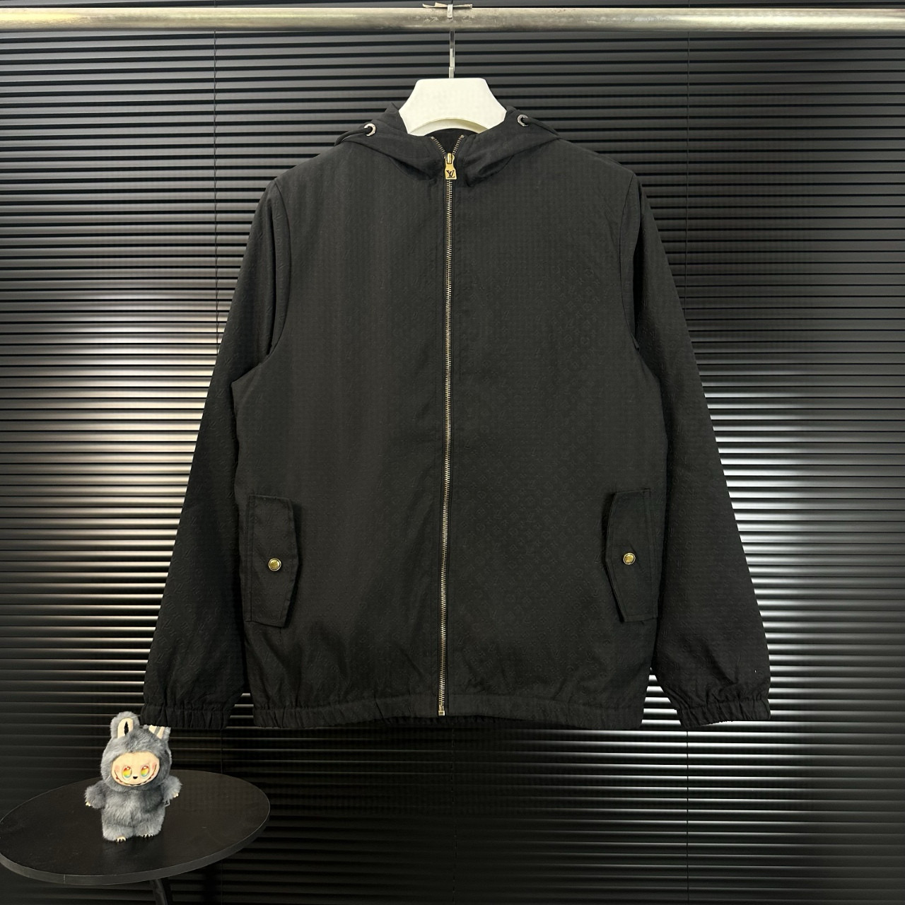 루이비통 남자 가디건