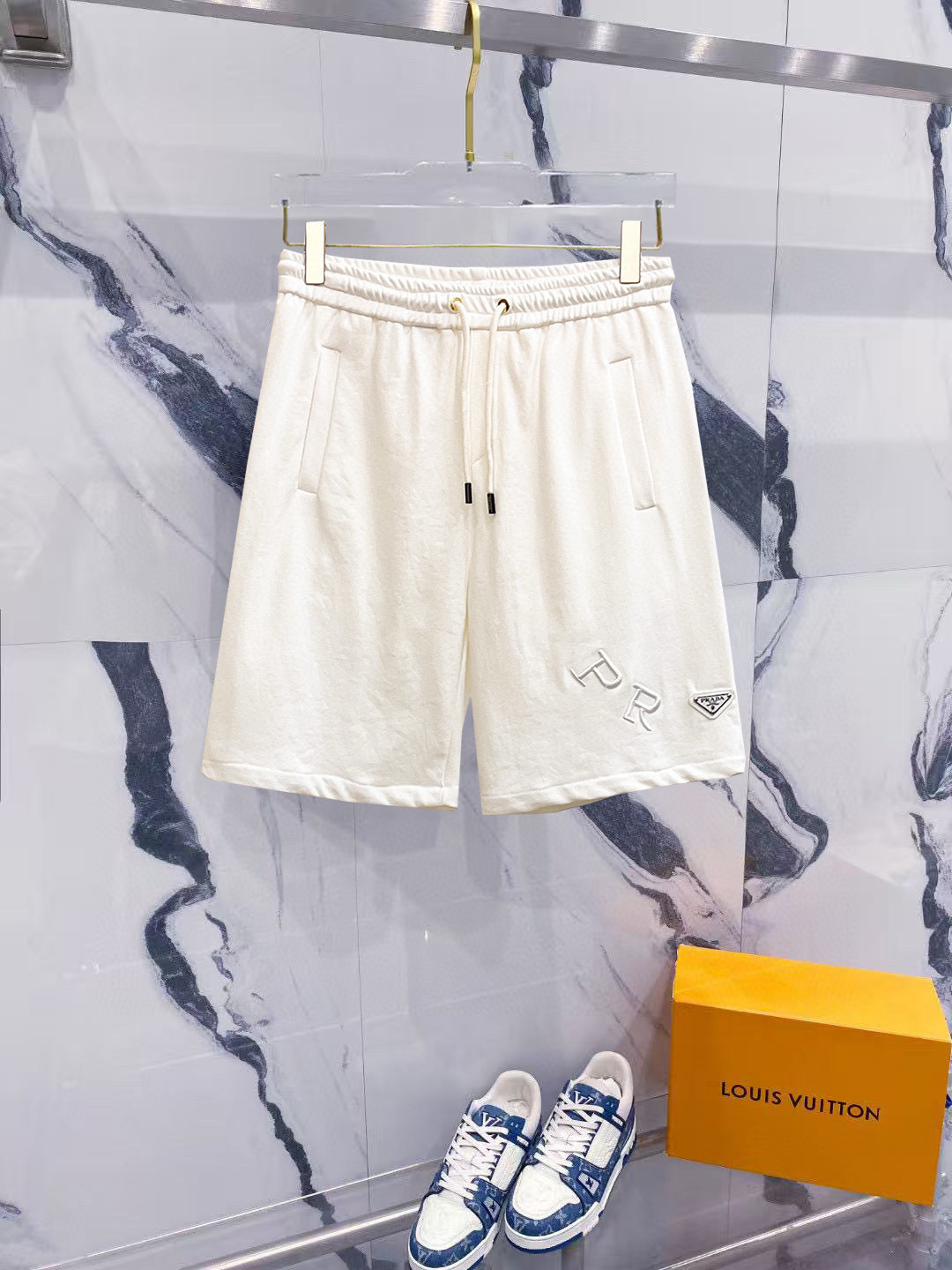 프라다 남자 반바지