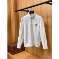 프라다 남자 맨투맨