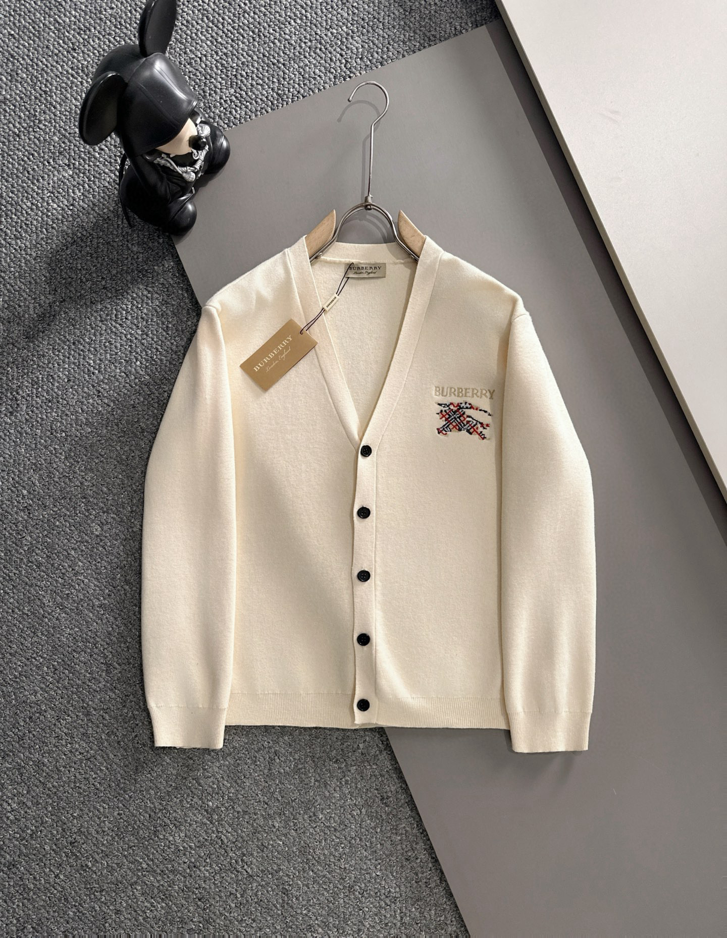버버리 남자 가디건