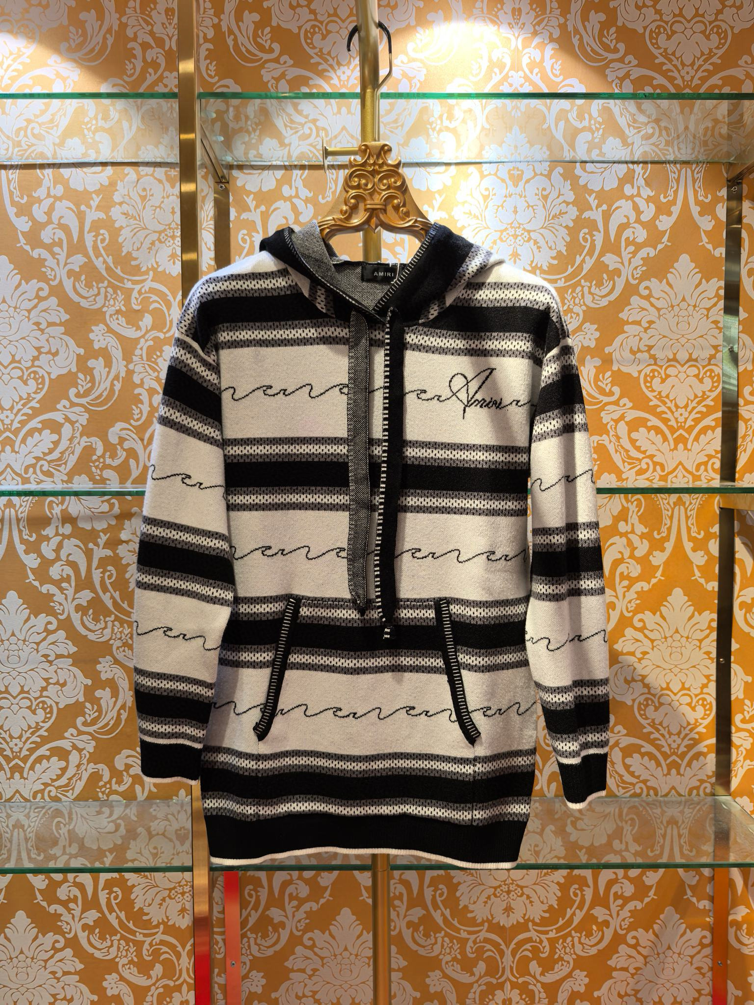 아미 아미리 남자 니트