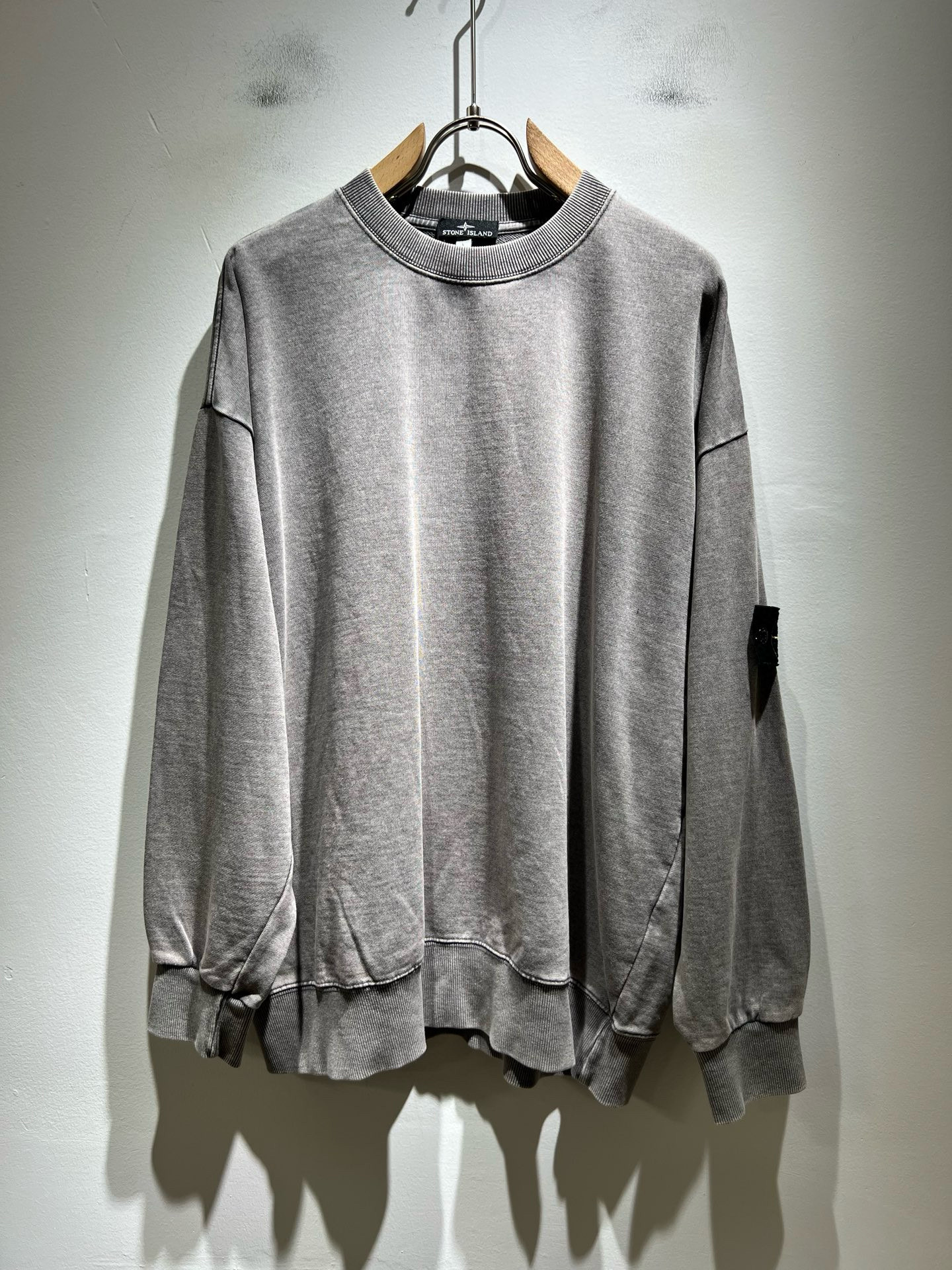 스톤아일랜드 남자 맨투맨