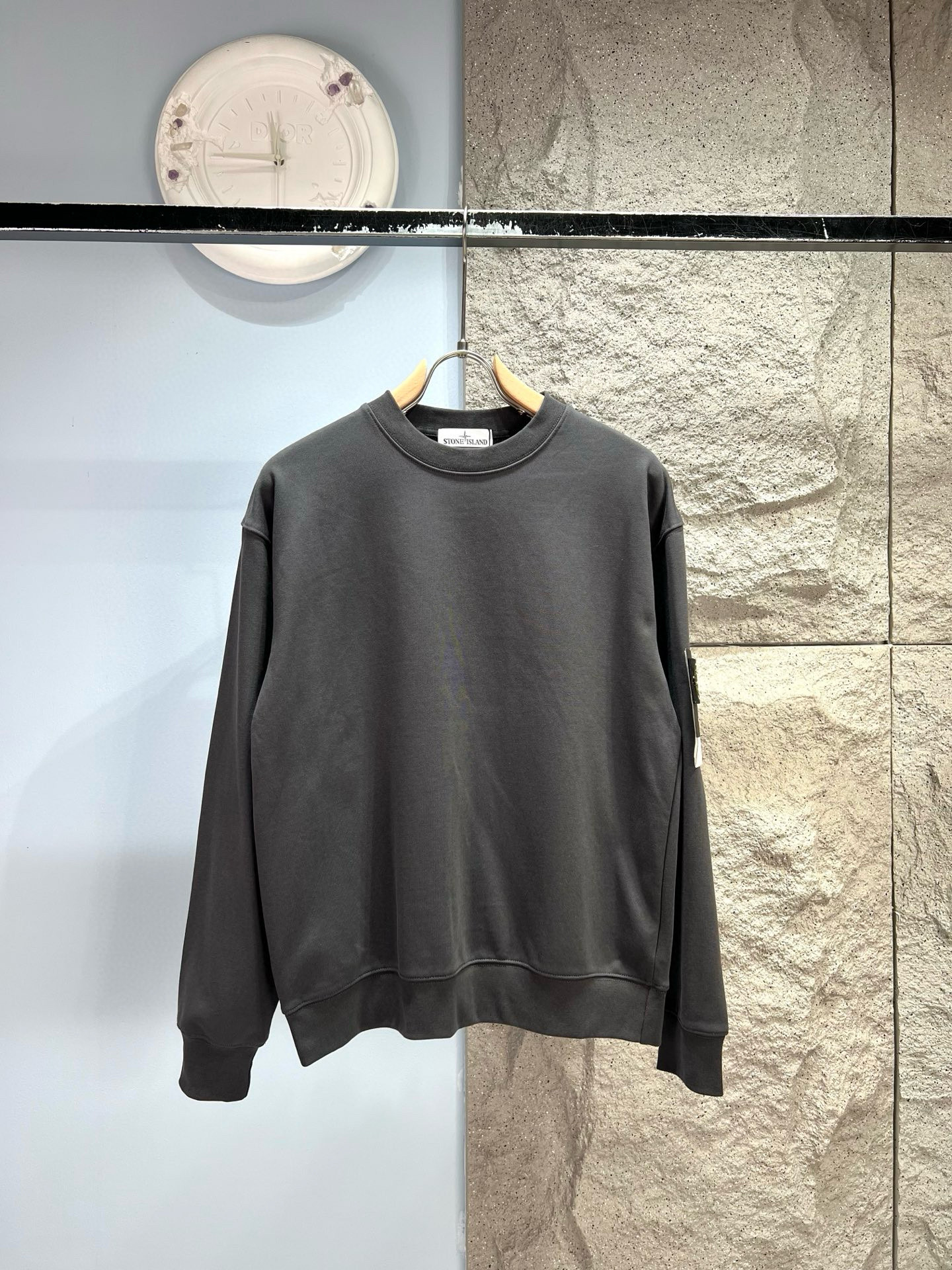 스톤아일랜드 남자 맨투맨