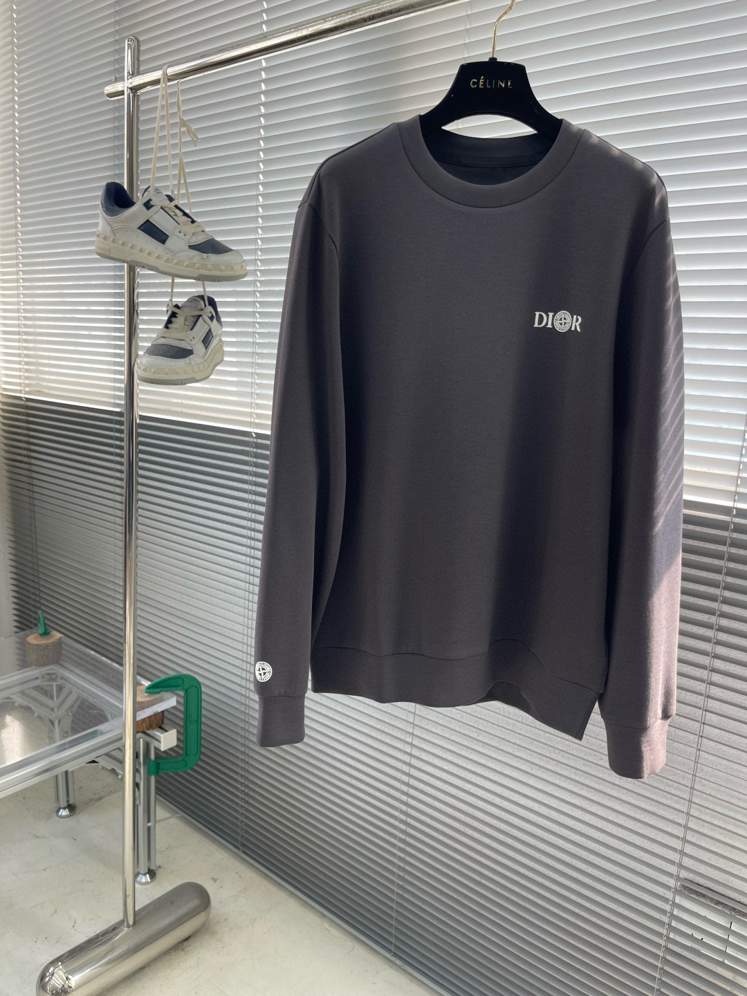 스톤아일랜드 남자 맨투맨