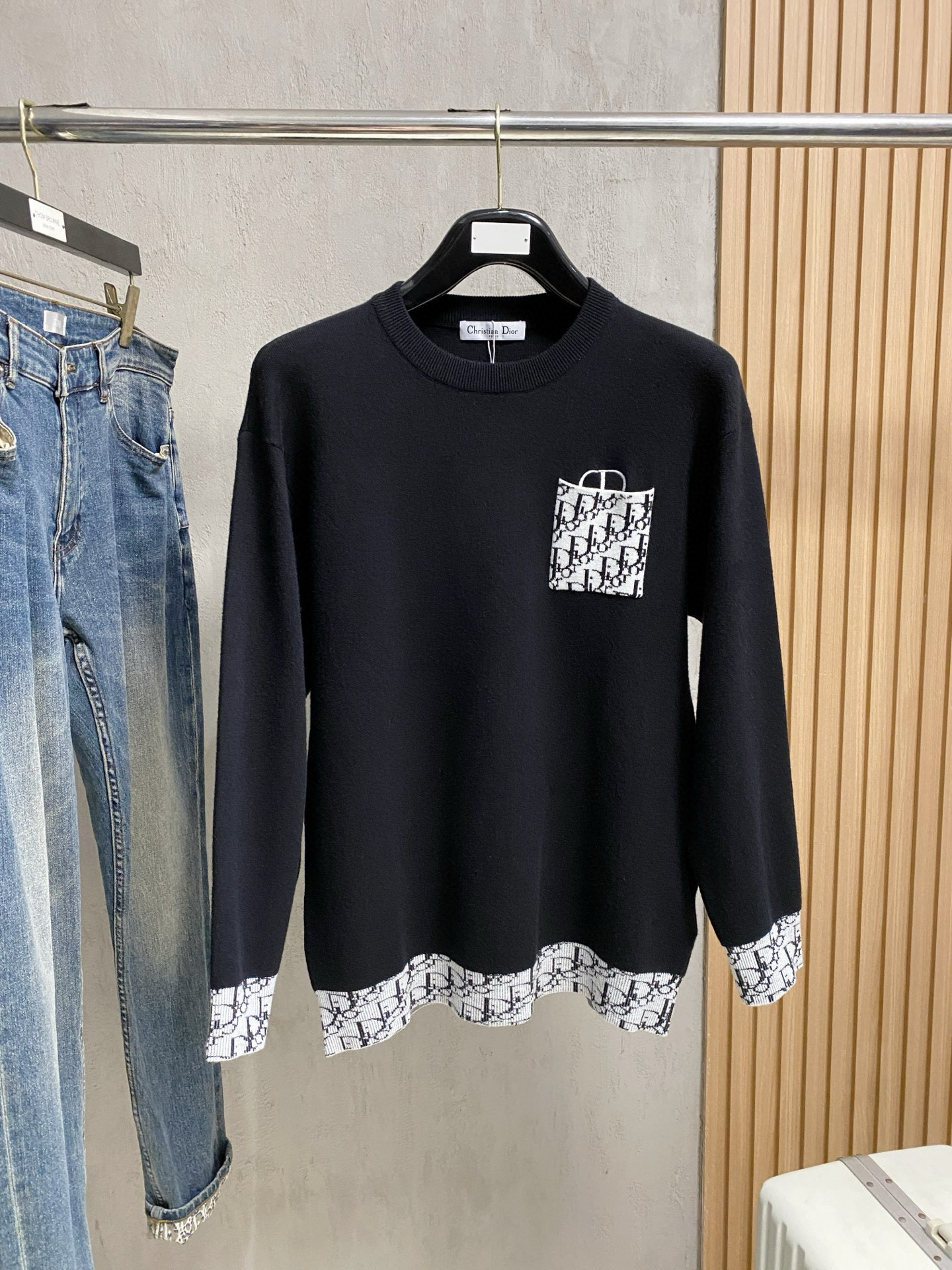 디올 남자 니트