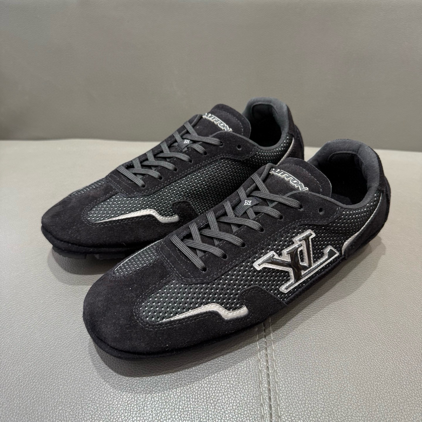 루이비통 남자 신발 운동화 스니커즈