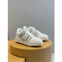 루이비통 트레이너 남자 신발 운동화 스니커즈