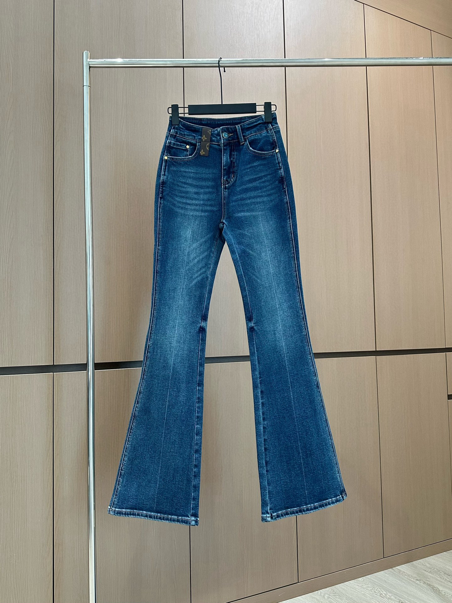 루이비통 여자 청바지