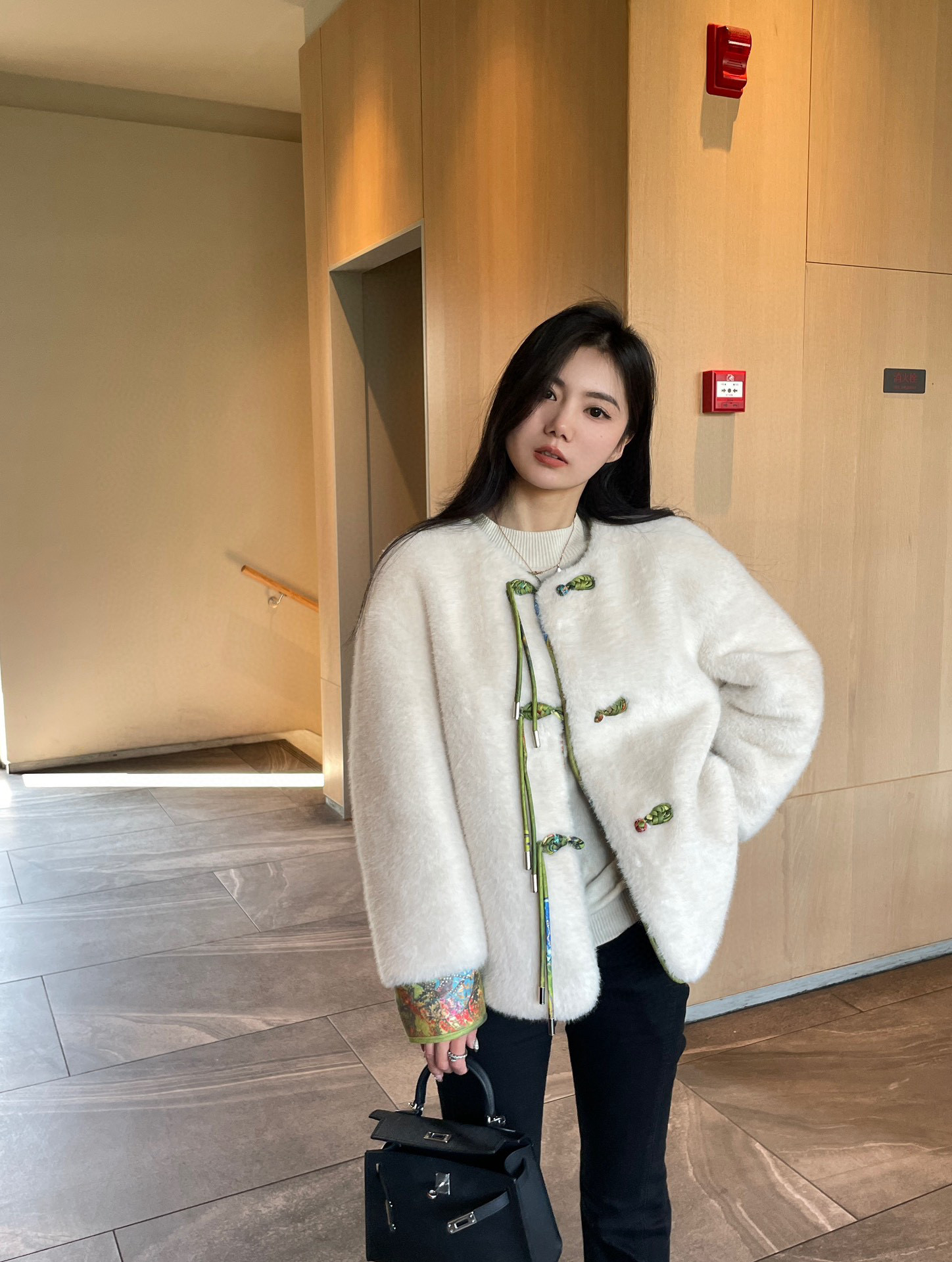 디올 여자 자켓