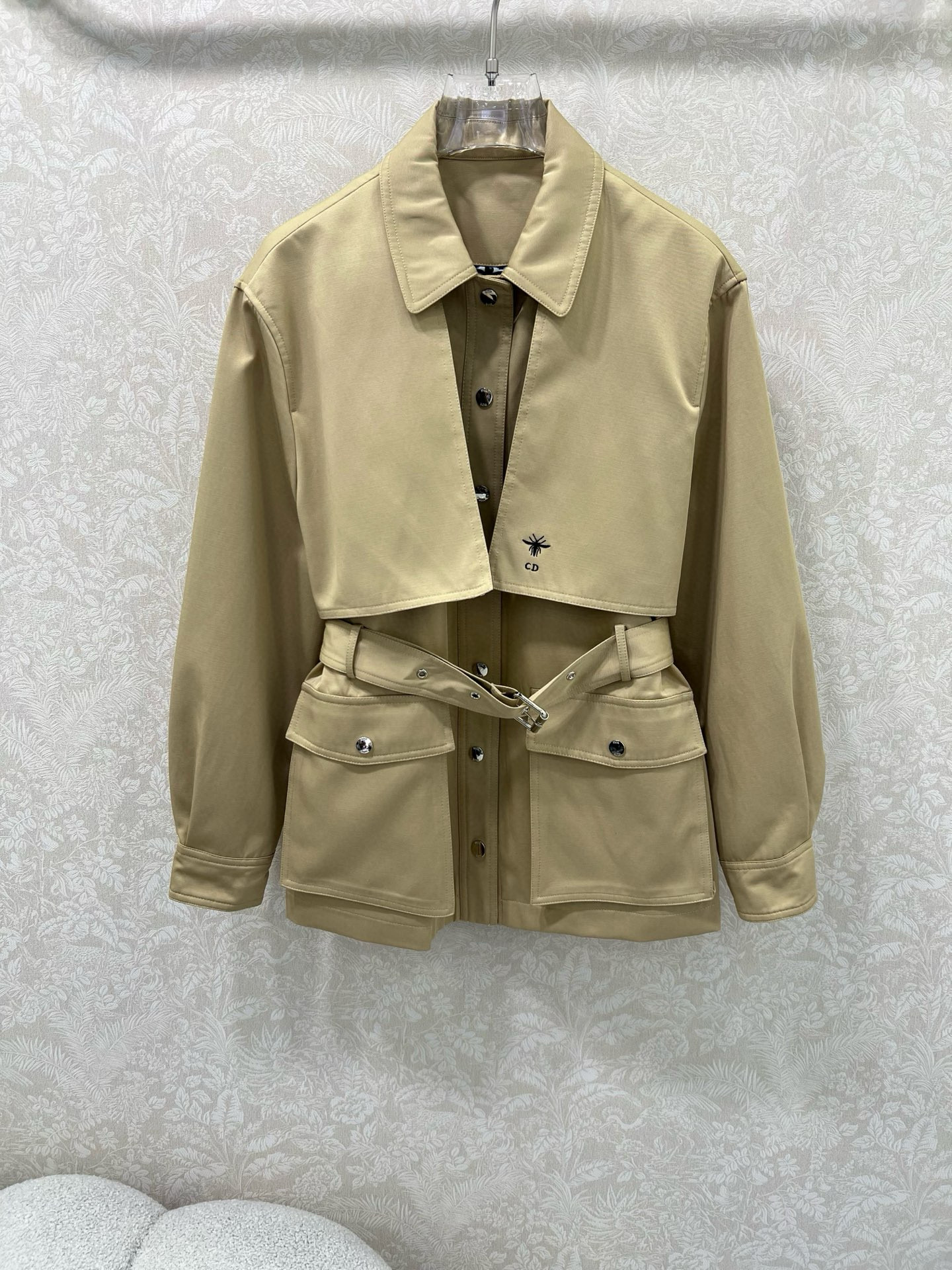 디올 여자 자켓