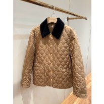 버버리 여자 자켓