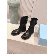 프라다 여자 부츠
