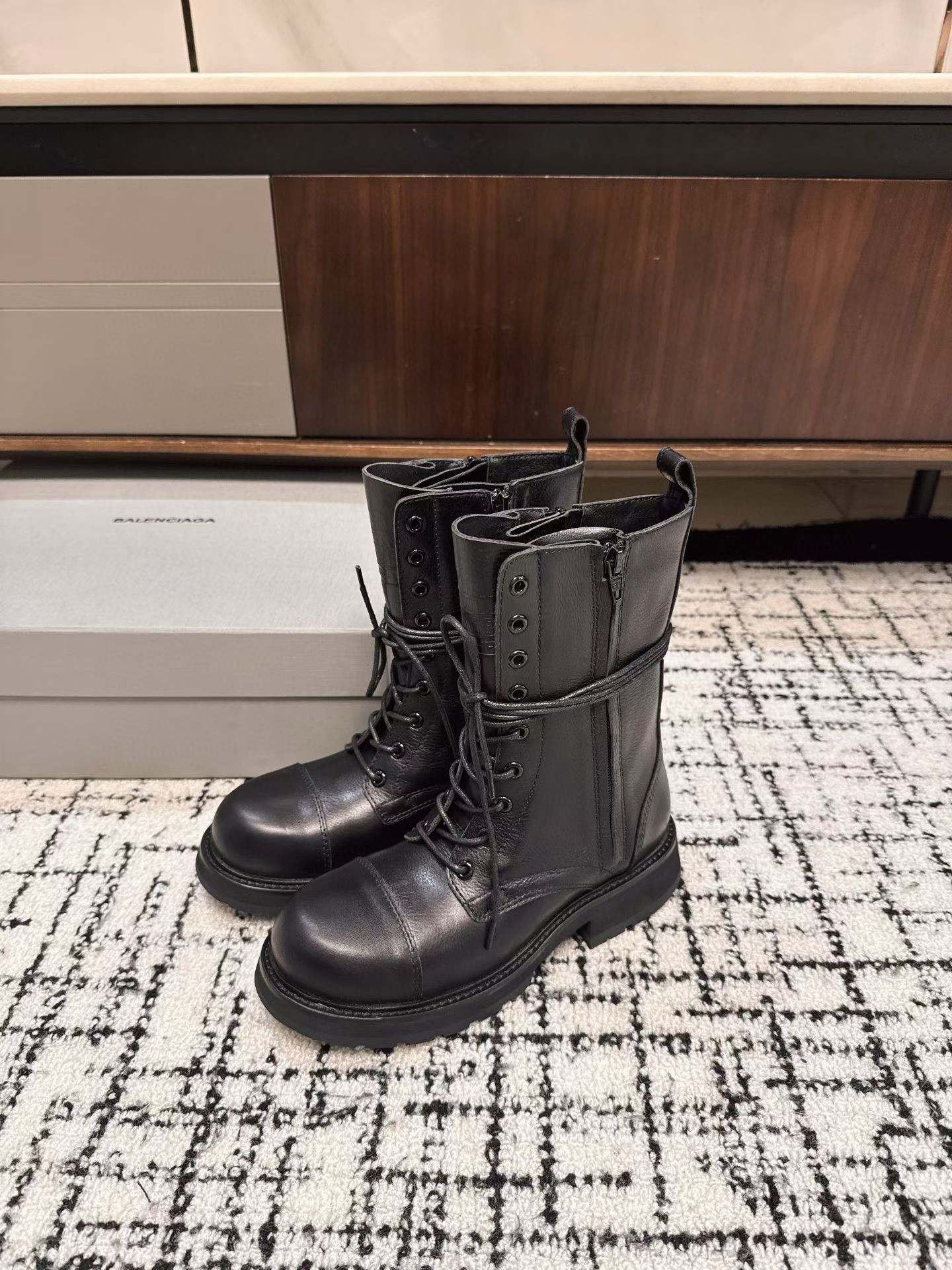 발렌시아가 여자 부츠