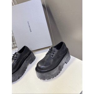 발렌시아가 8CM 여자 부츠