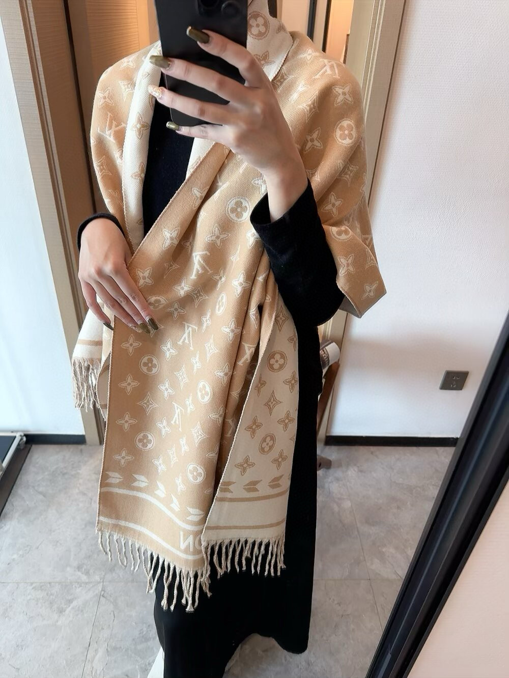 루이비통 스카프