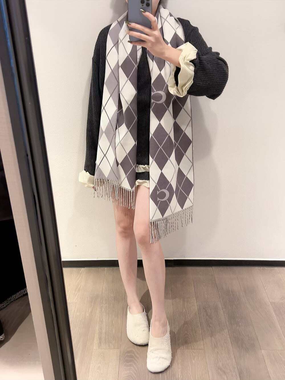 페라가모 스카프