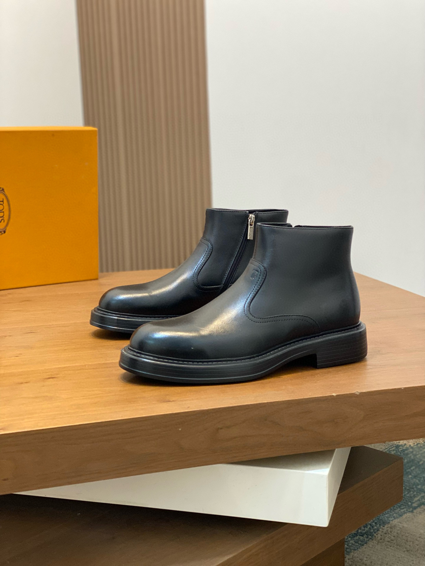 토즈 남자 부츠