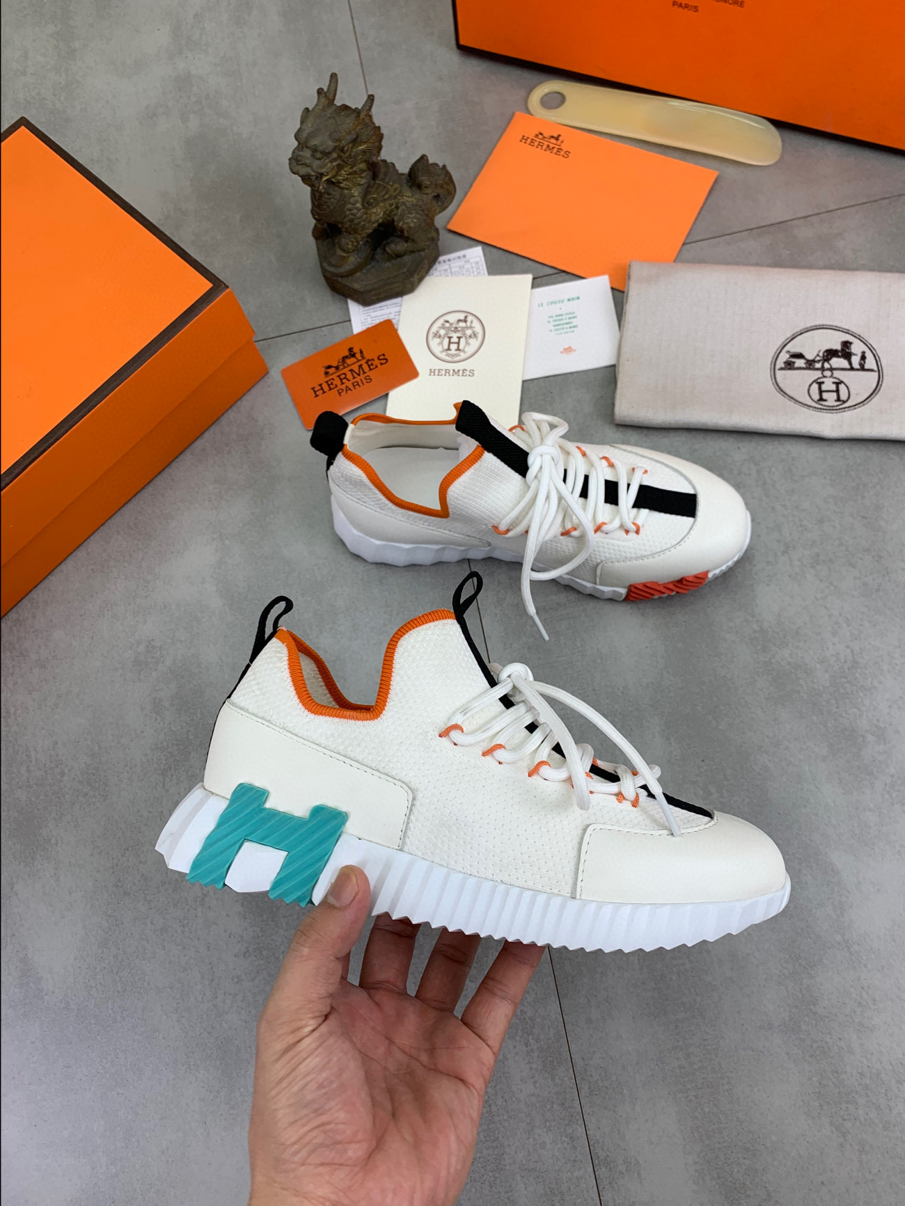 에르메스 남녀공용 신발 운동화 스니커즈