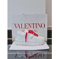발렌티노 남녀공용 신발 운동화 스니커즈