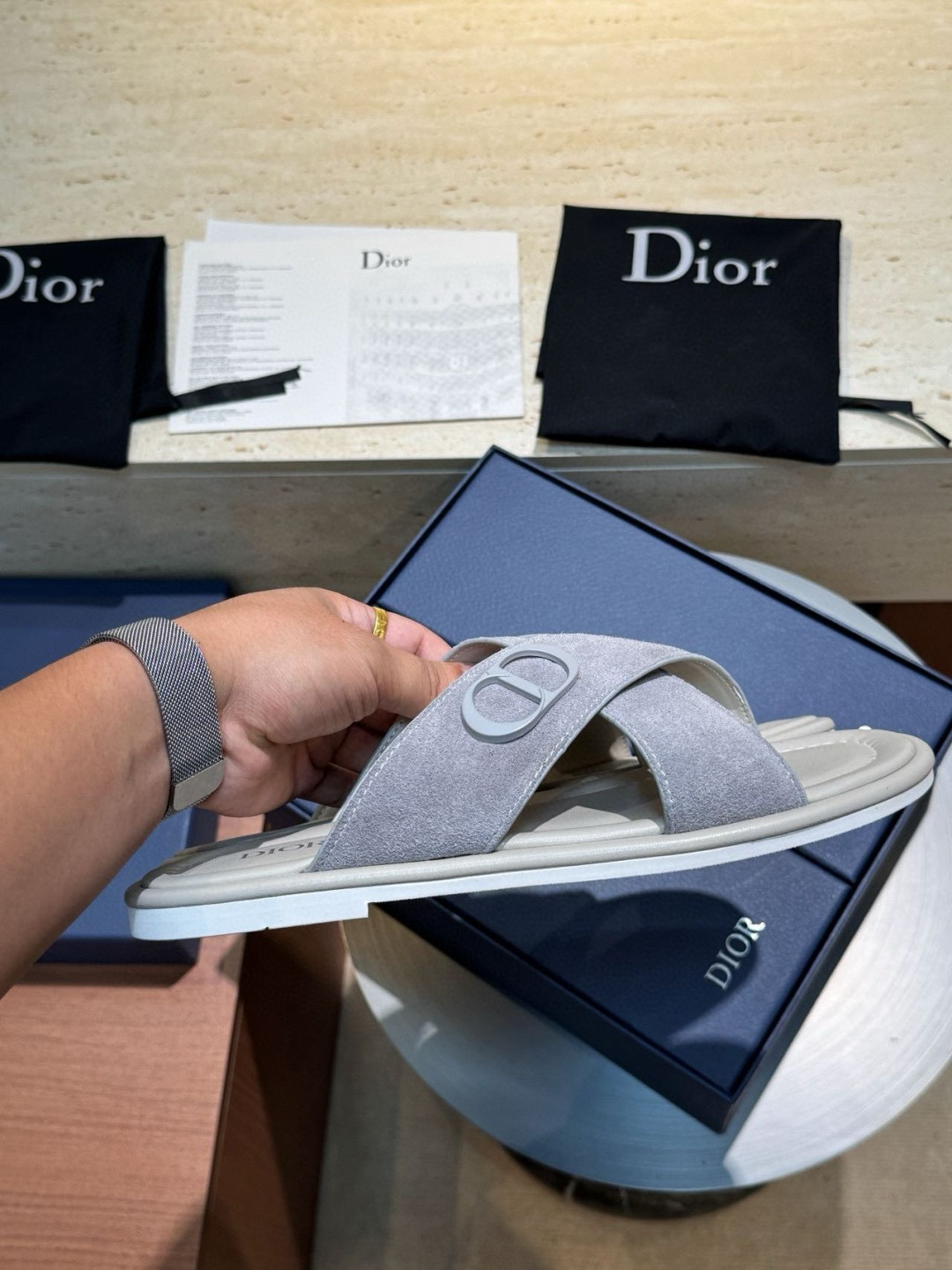 디올 남자 슬리퍼
