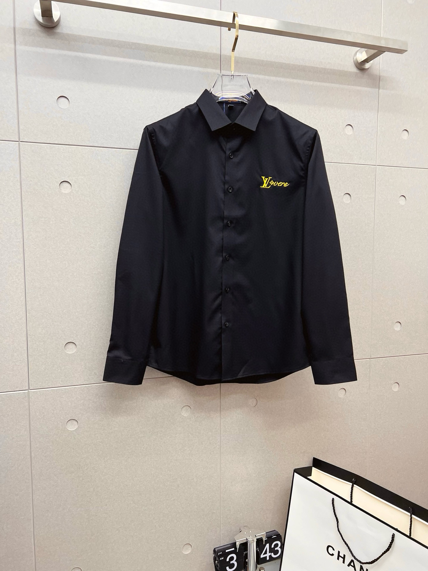 루이비통 2컬러 남자 셔츠