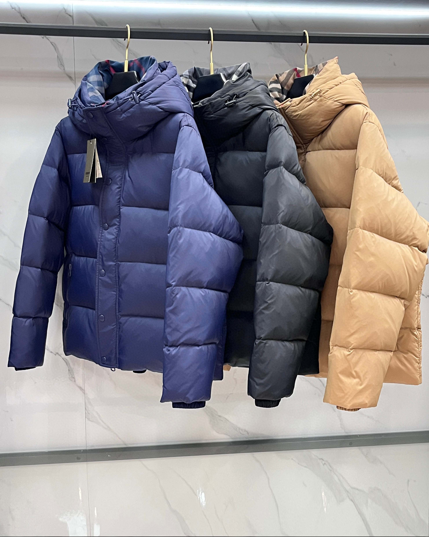 버버리 3컬러 남자 패딩