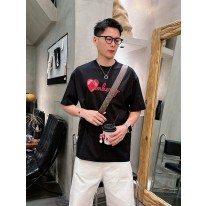 버버리 남자 반팔티