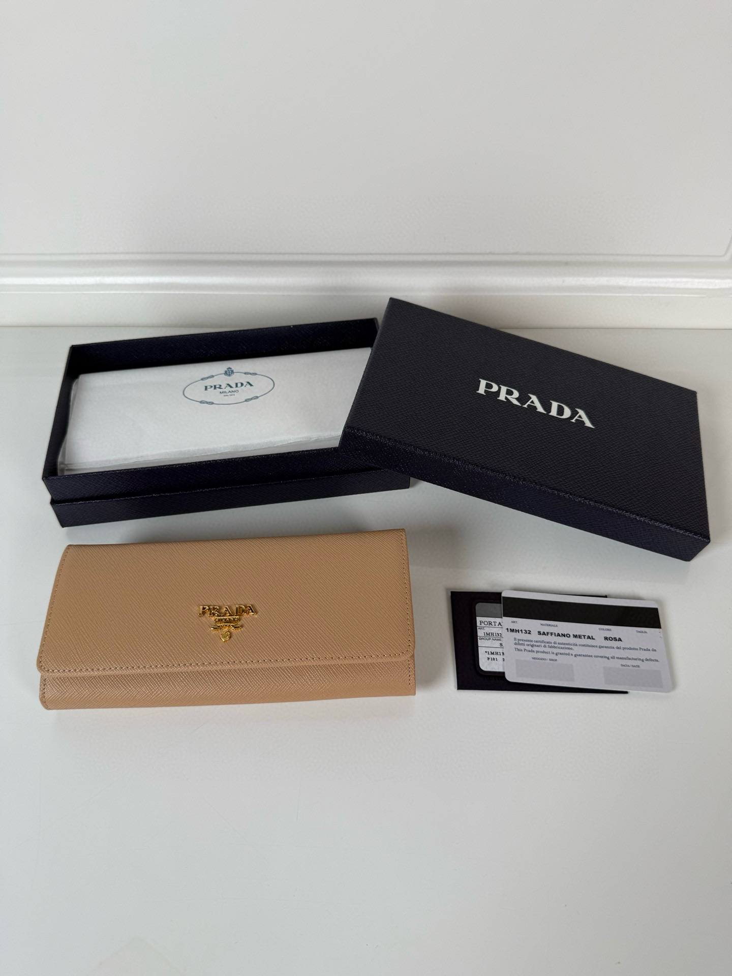 프라다 1MH132 여자 장지갑