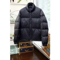 루이비통 남자 패딩