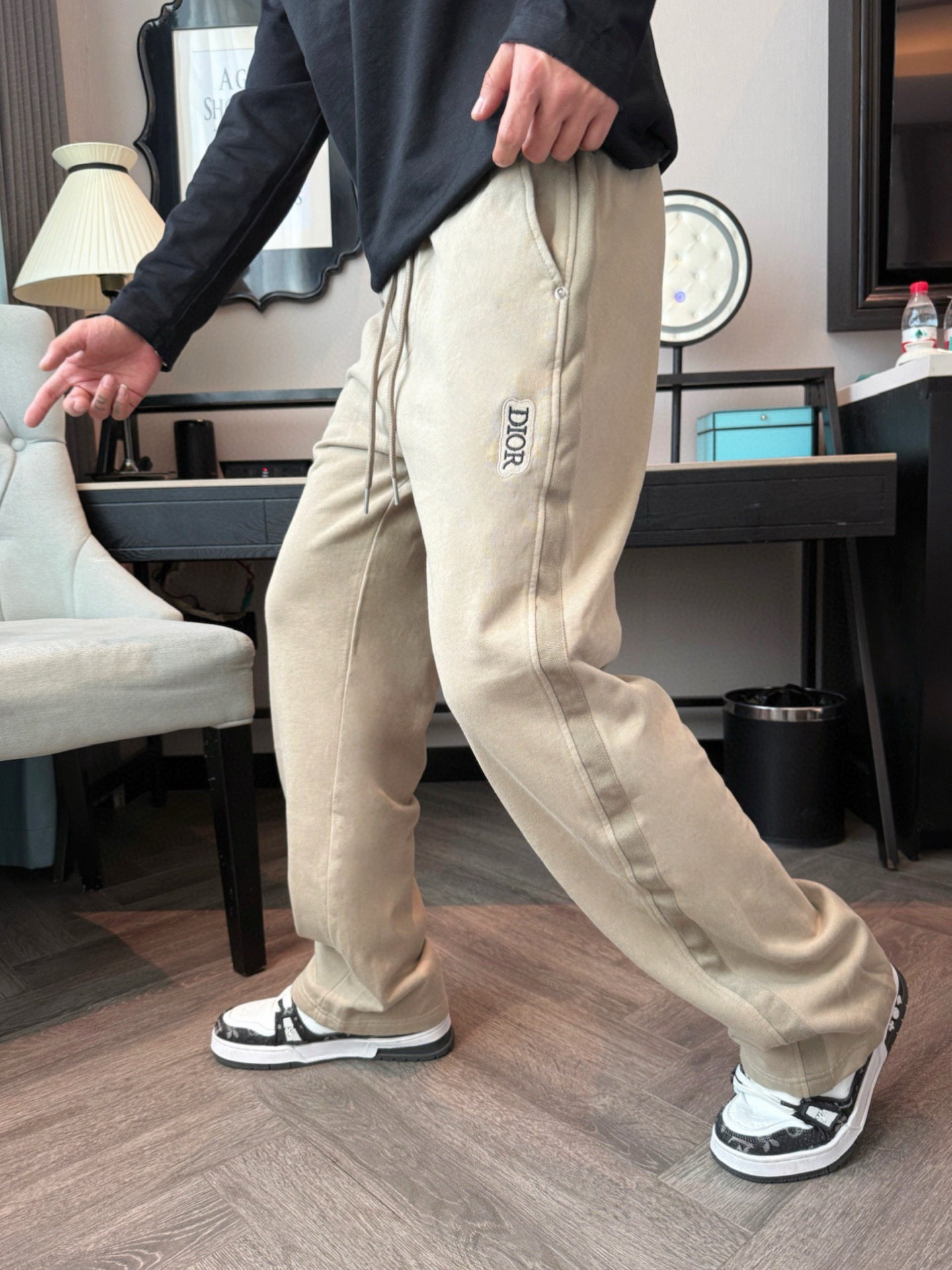 디올 남자 바지